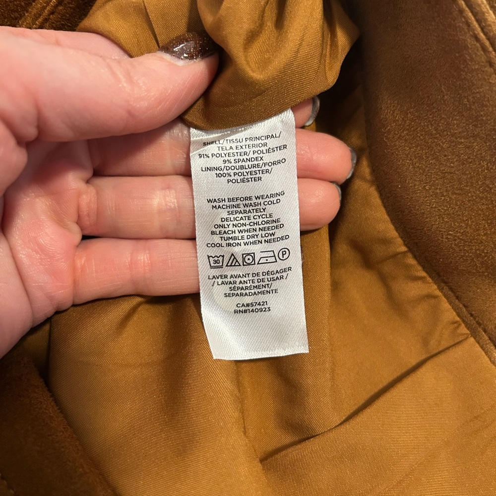 NWT LOFT Faux Stretch Suede Camel Skirt, sz 6p - Picture 5 of 5